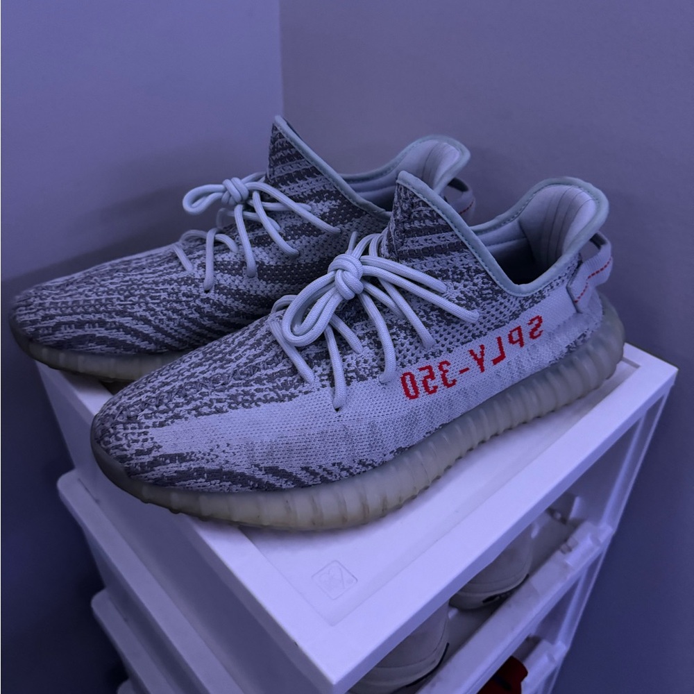 Yeezy 350 blue tint